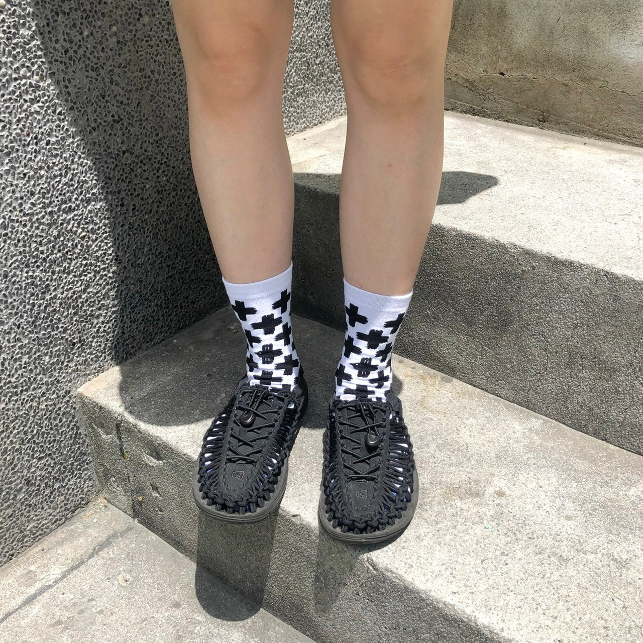 deechu 品牌印花棉襪【黑白】