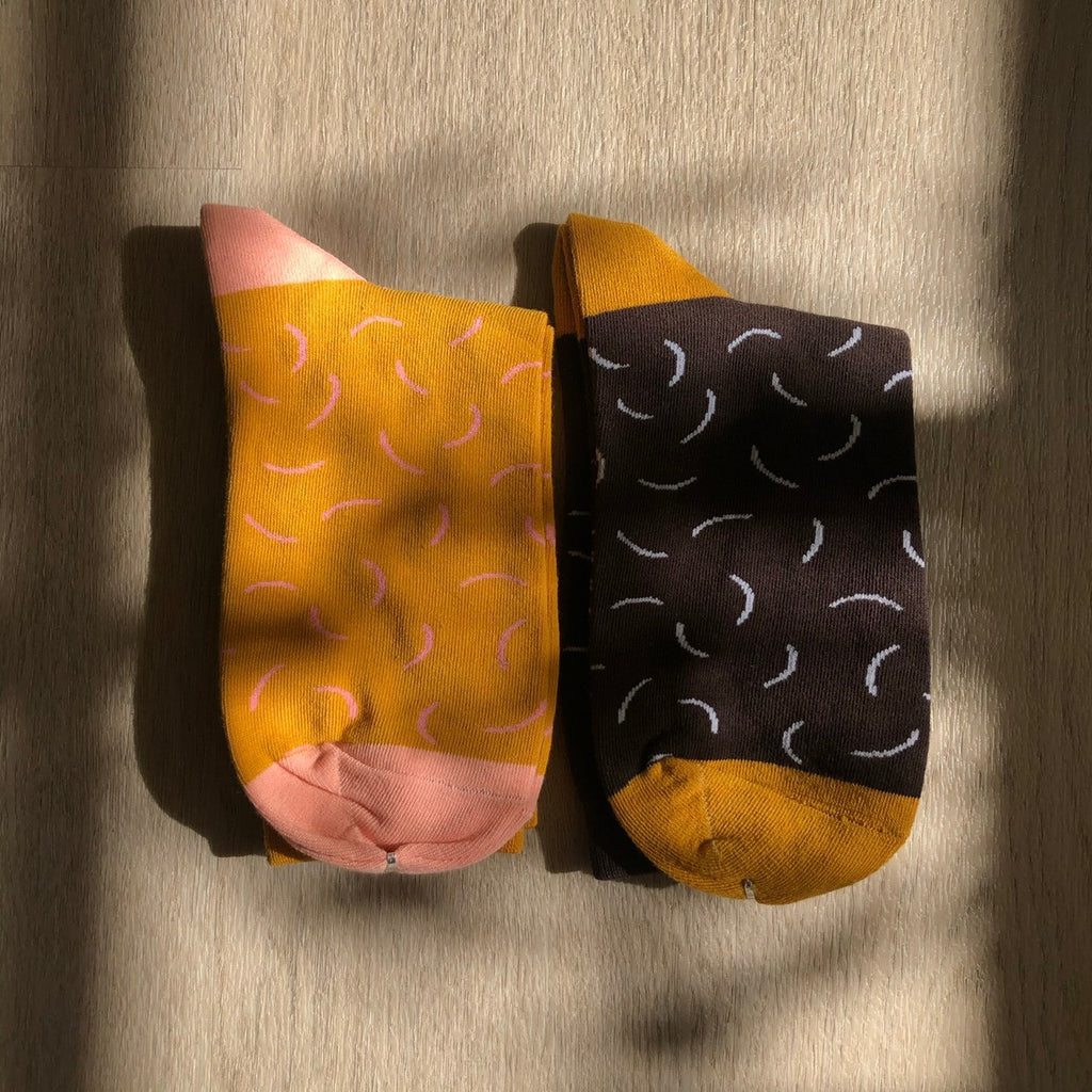 deechu brand printed cotton socks [dark brown]